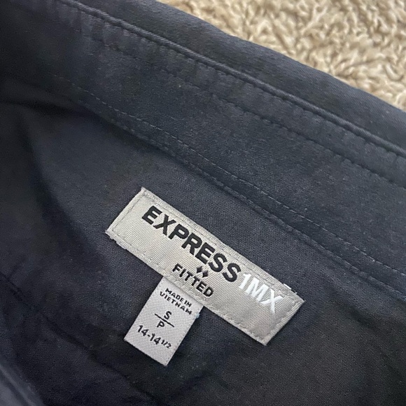 Mens Express Button Up - Picture 2 of 3